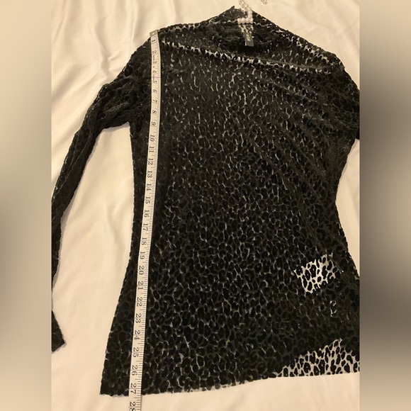 Marc Cain black sheer soft animal print top - size N6 / US 14 - new with tags - Picture 13 of 14